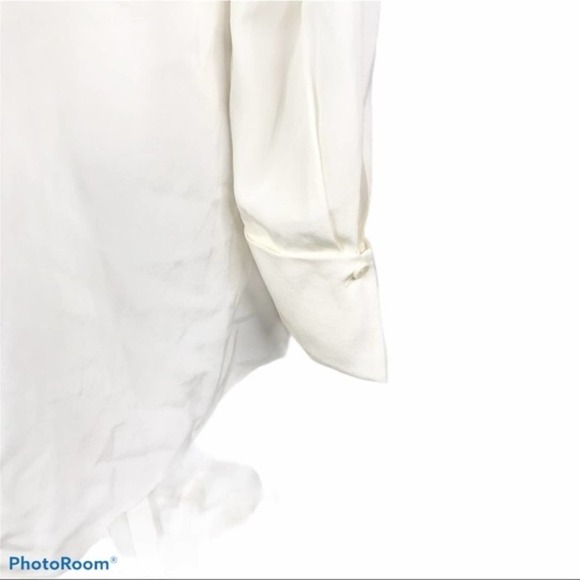 Diane Von Furstenberg tie front key hole top - Picture 6 of 12